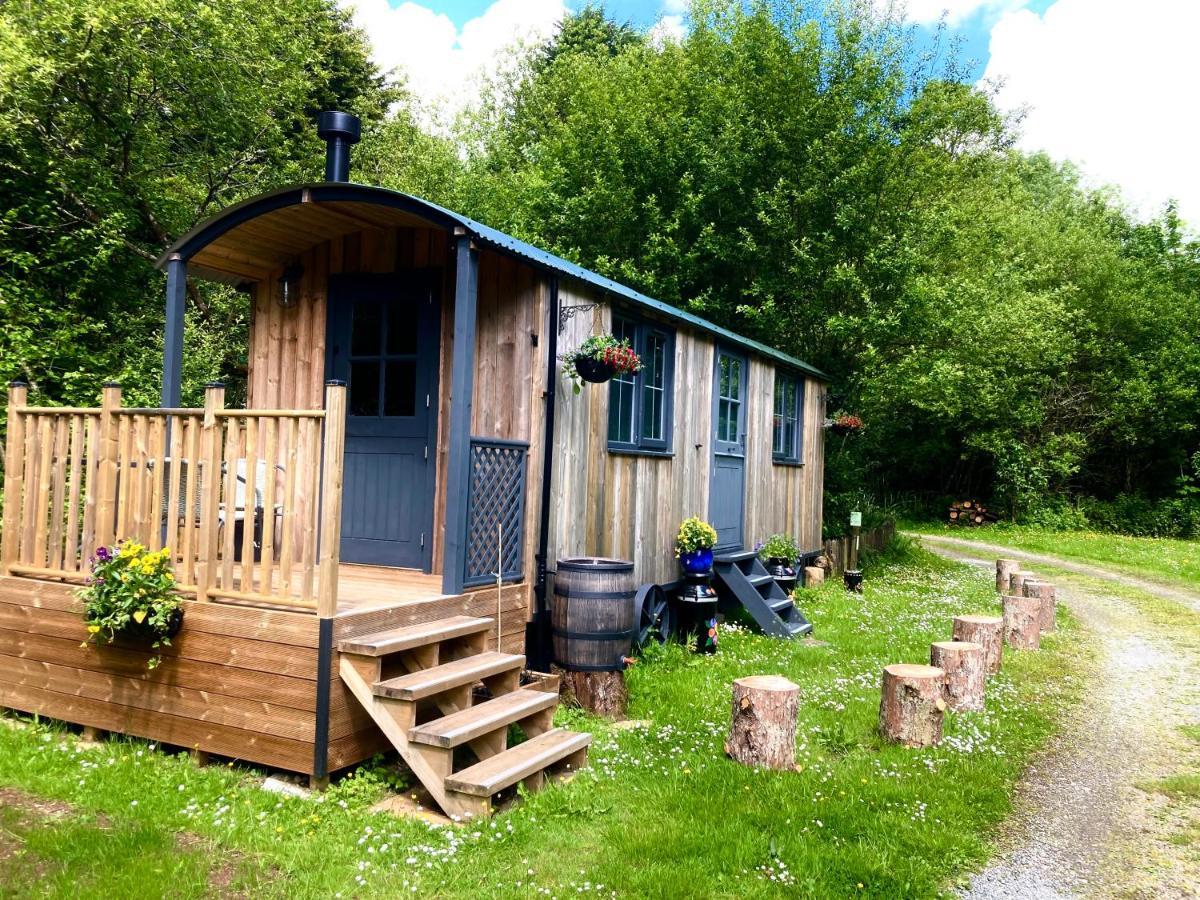 Brook The Shepherd Hut Saltash Exteriör bild